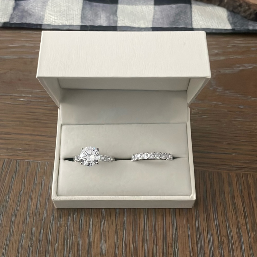 Maxine diamond engagement ring and band